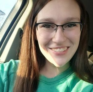 Meet your Posher, Brenna